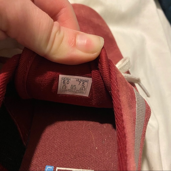 Vans Red Brick suede sneakers - Picture 3 of 5